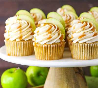 Caramel Apple Cupcakes