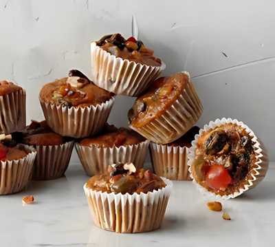 Miniature Christmas Fruitcakes