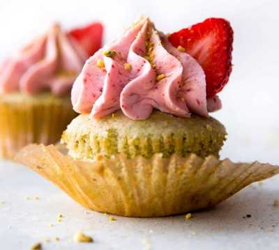 Pistachio Cupcakes