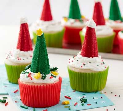 Santa Hat Cupcakes