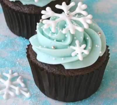 Snowflake Cupcakes