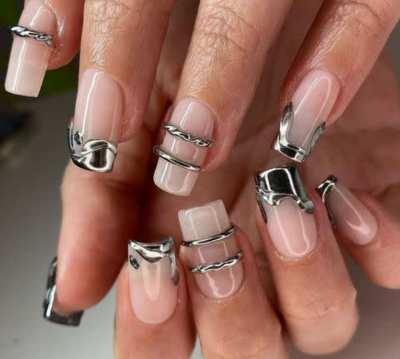 3D Chrome Nails