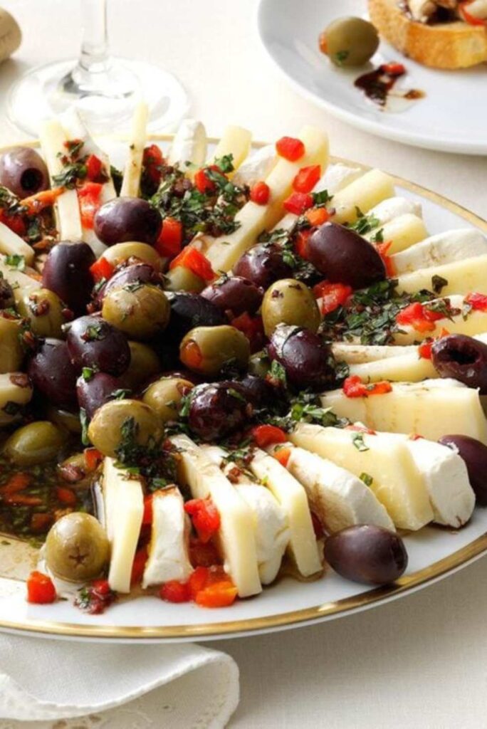 Marinated Olive & Cheese Ring