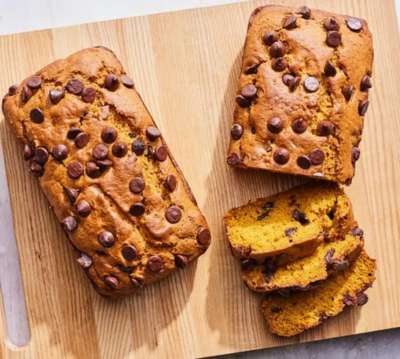 Vegan Pumpkin Chocolate Chip Bread