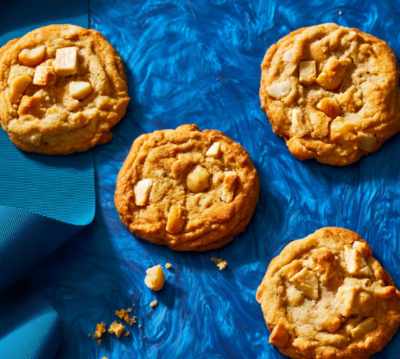 White Chocolate Macadamia Cookies