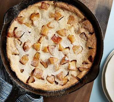 Whole-Grain Caramel Apple Oven Pancake