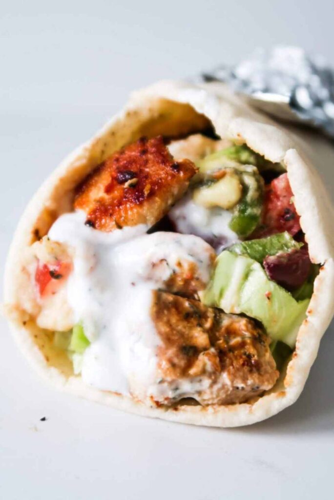 Mediterranean Chicken Wraps-Healthy Lunch Wrap Ideas