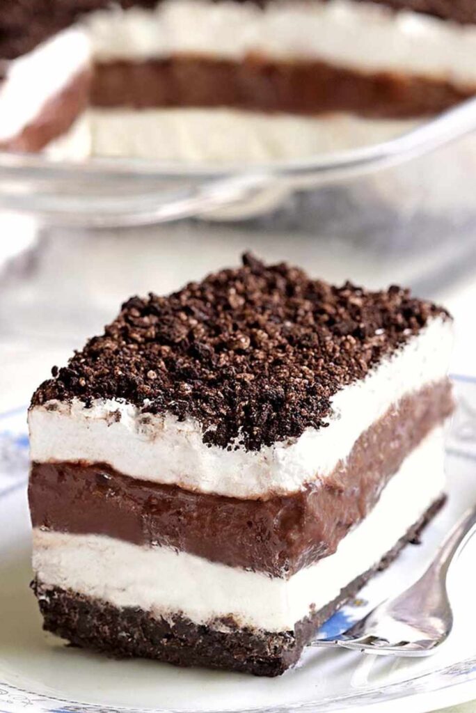 No Bake Chocolate Oreo Lasagna