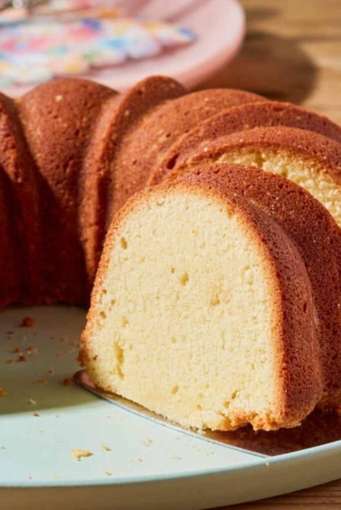 Perfect Pound Cake-Best Spring Desserts