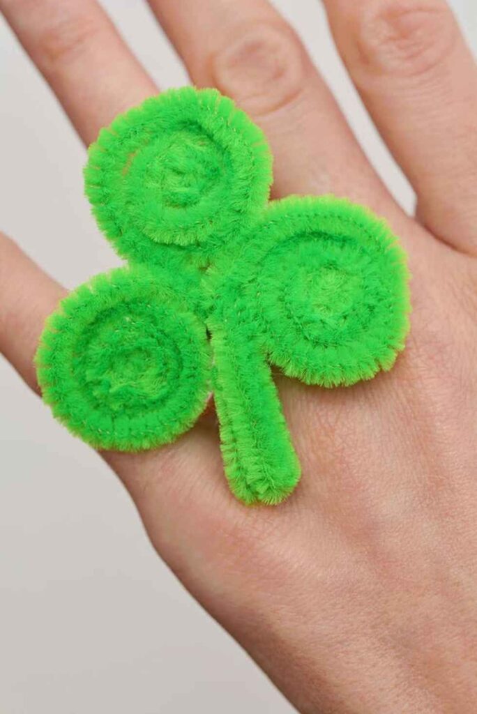 Shamrock Rings-Easy St. Patrick's Day Crafts