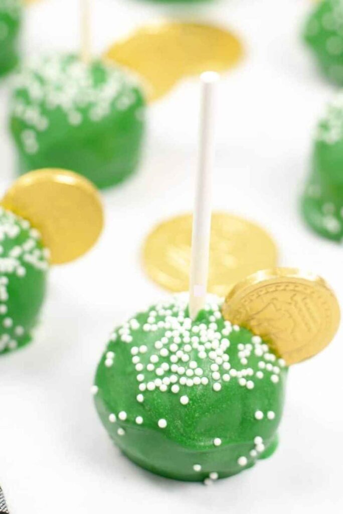 St. Patrick’s Day Cake Pops