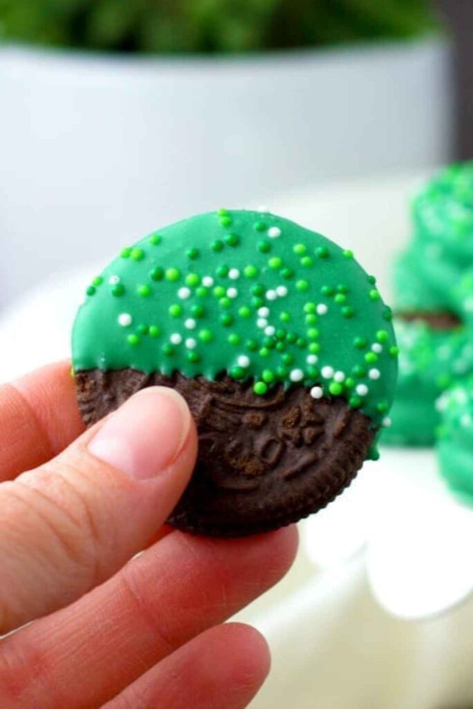 St. Patrick’s Day Oreos