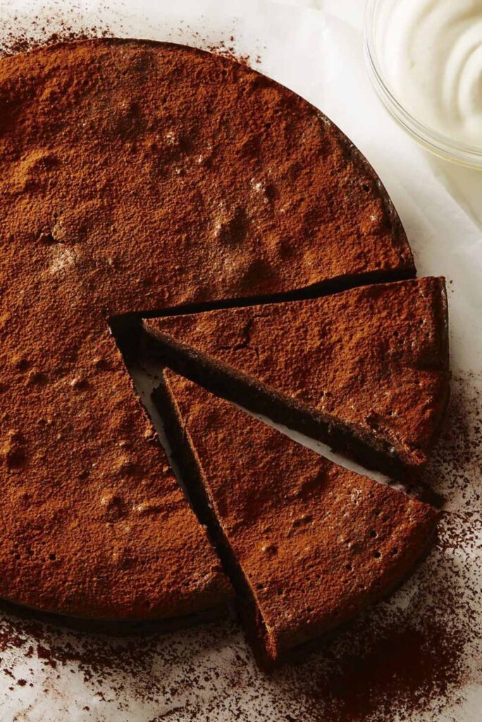 Flourless Chocolate Cake-Best Valentine's Day Desserts