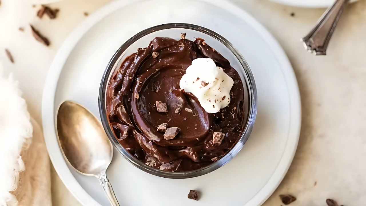 Healthy Avocado Chocolate Mousse