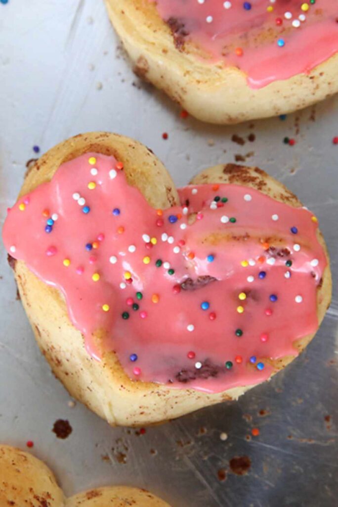 Heart Shaped Cinnamon Rolls-Fun Valentine's Day Recipes for Kids