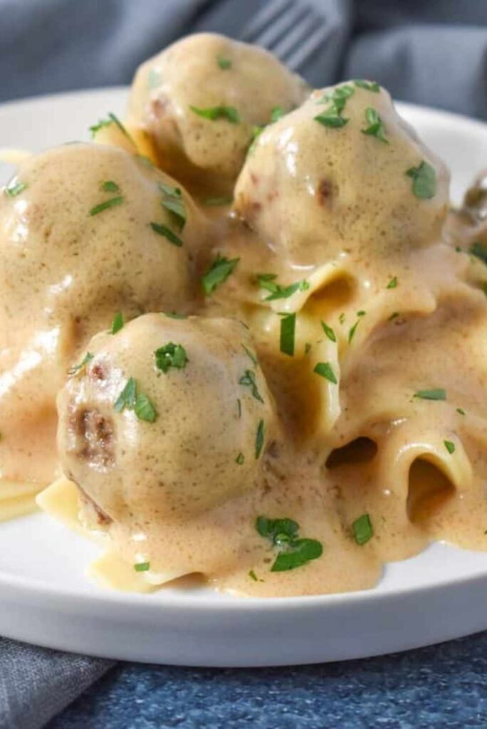 Meatballs and Gravy-Valentine's Day recipes