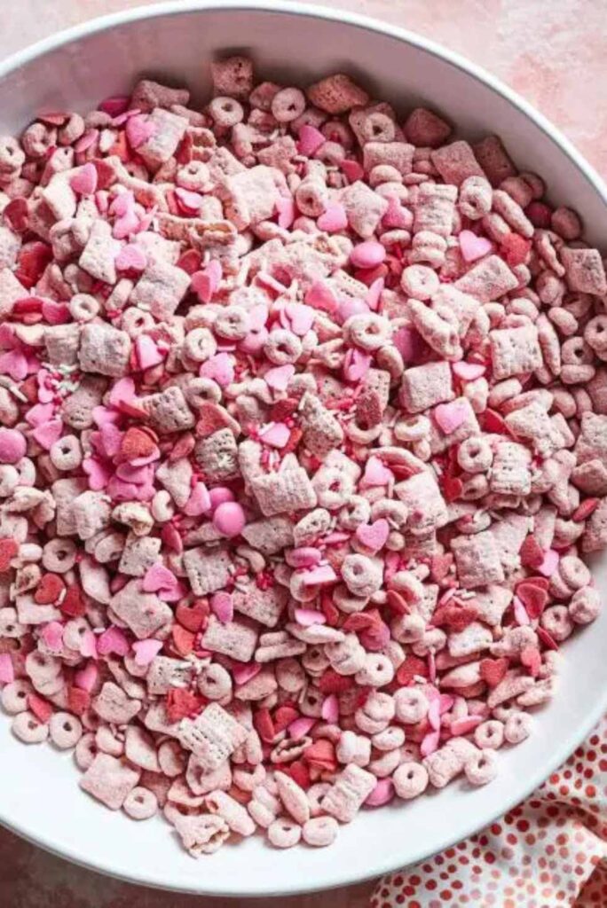 White Chocolate-Strawberry Snack Mix-Best Valentine's Day Desserts