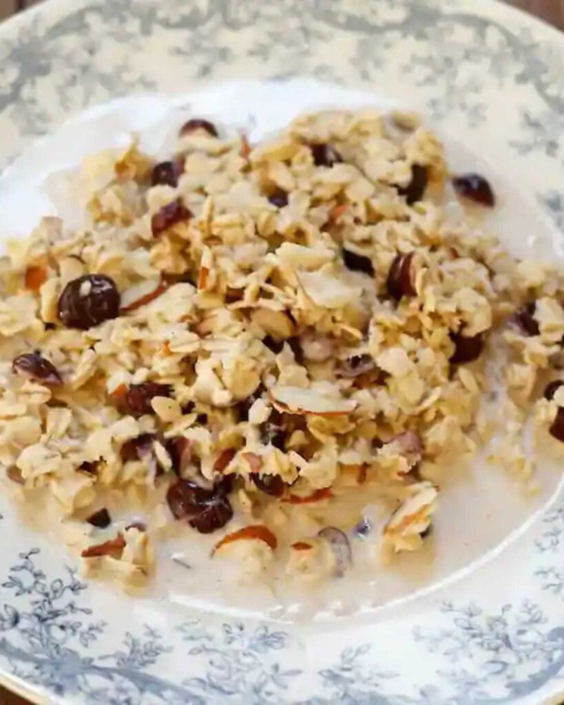 Cranberry Almond Oatmeal