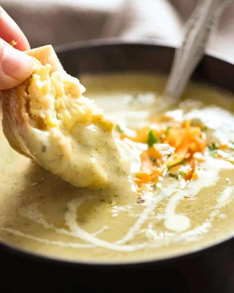 Cheesy Broccoli Soup