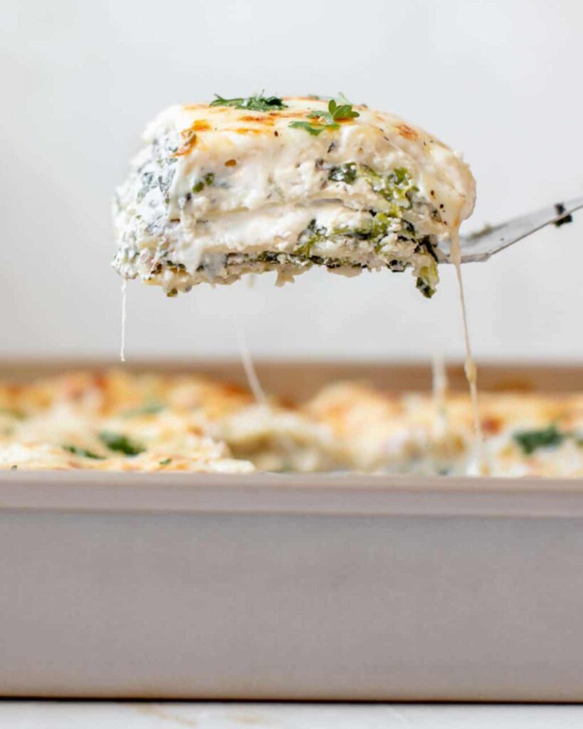 Cheesy Spinach and Mushroom Lasagna