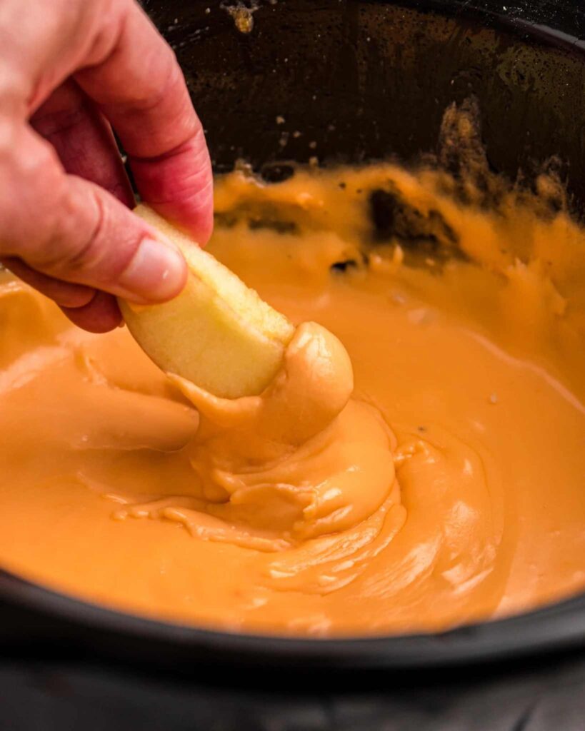 Crockpot Caprese Fondue
