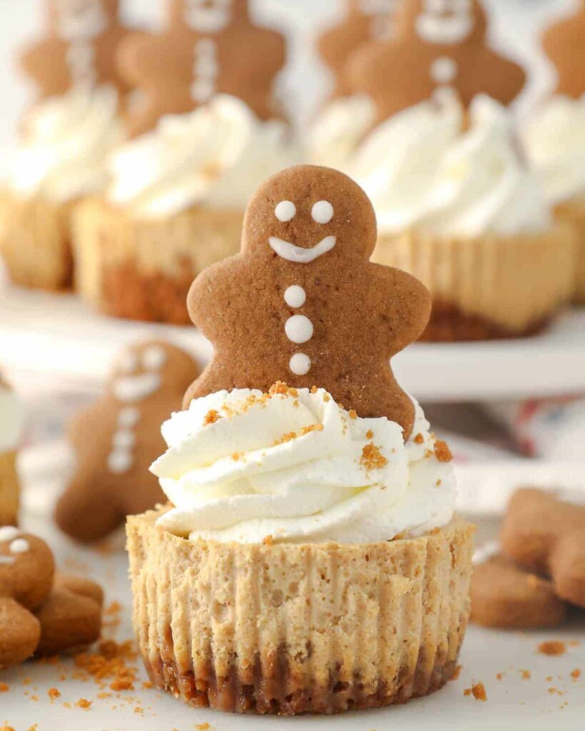 Mini Gingerbread Cheesecakes