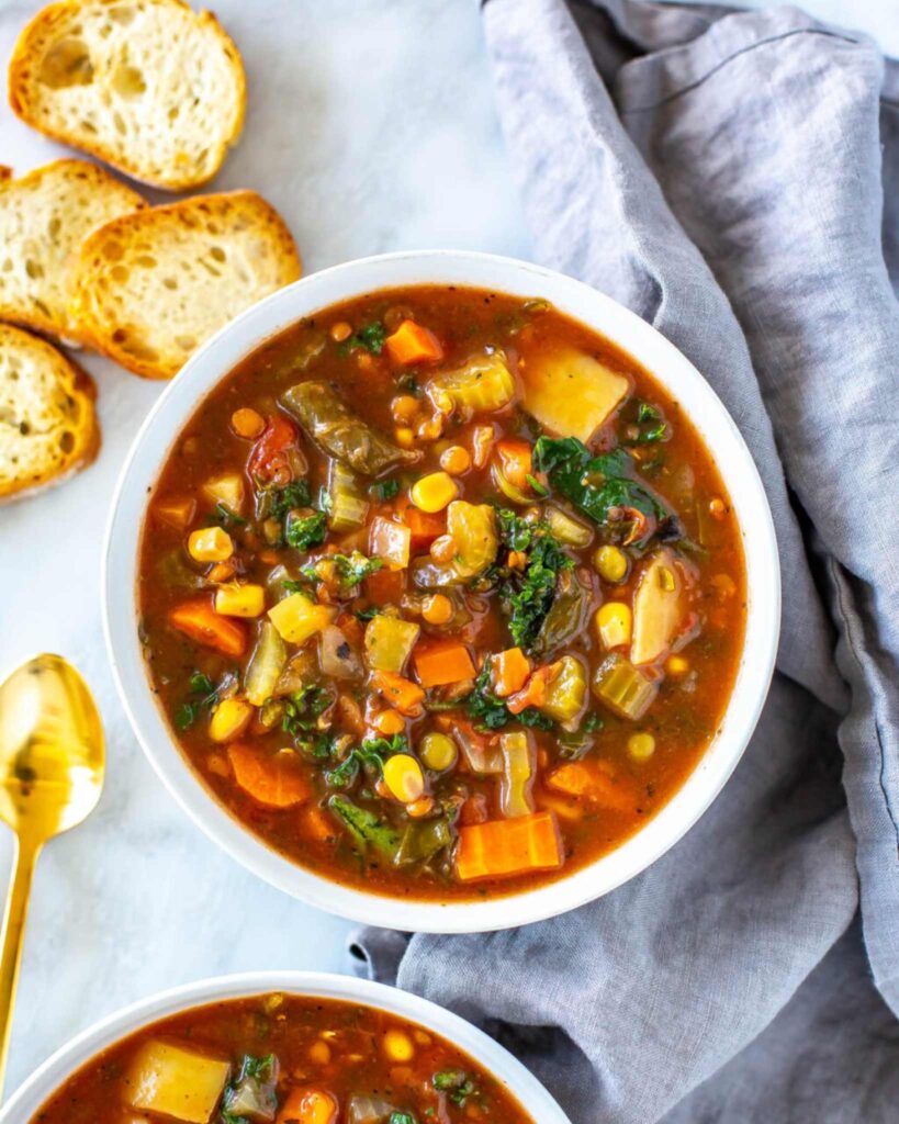 Slow cooker vegetable soup