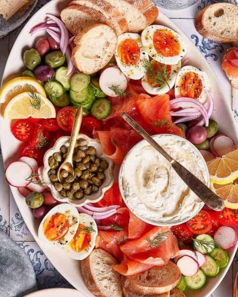 Smoked Salmon Christmas Salad Platter