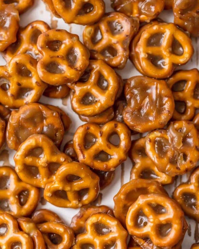 Toffee Pretzel Snack Mix