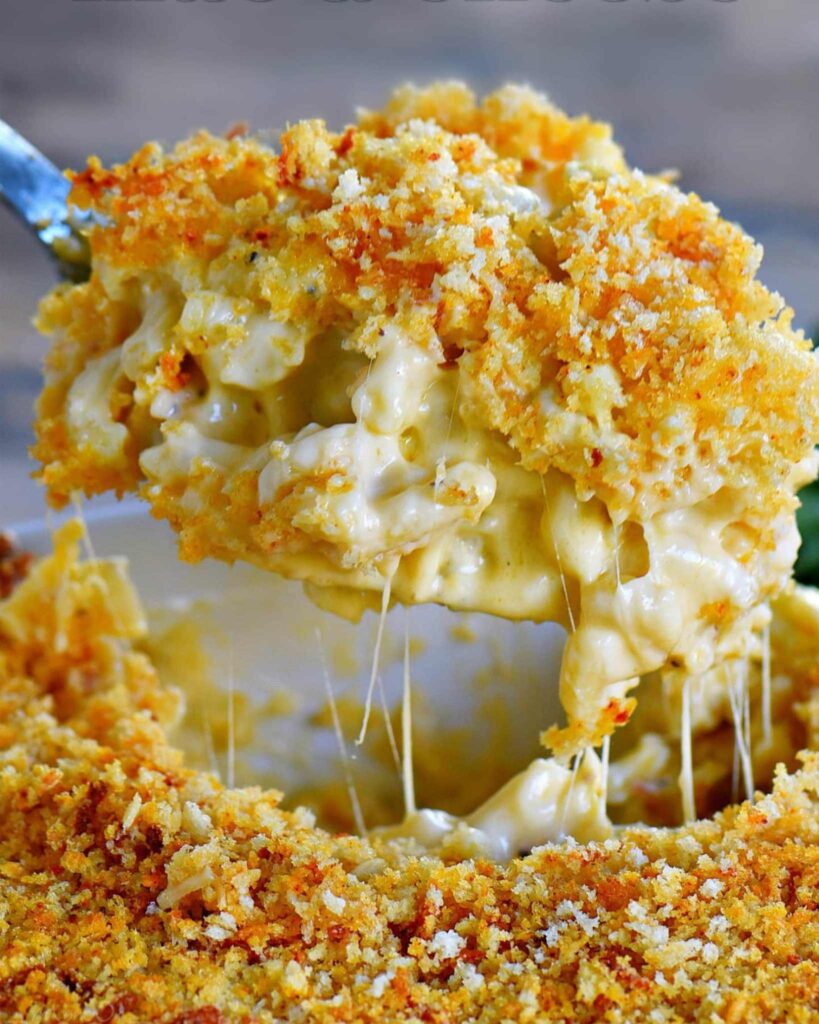 Baked Mac and Cheese with Crispy Topping