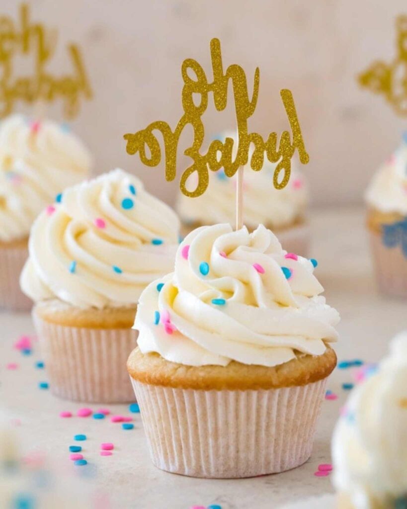 Baby-themed cupcakes