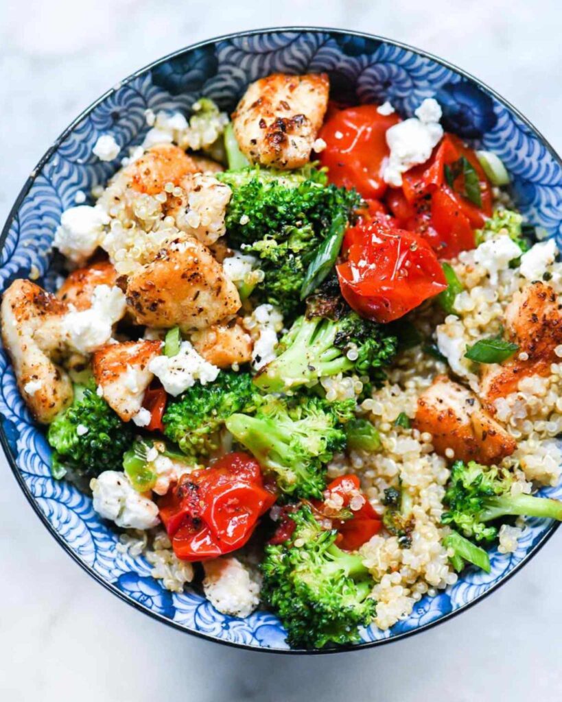 Mediterranean Chicken and Quinoa Bowl