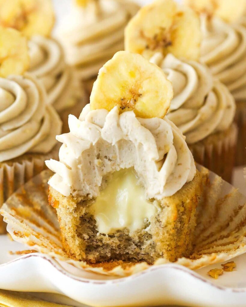 Banana Cream Easter Cupcakes