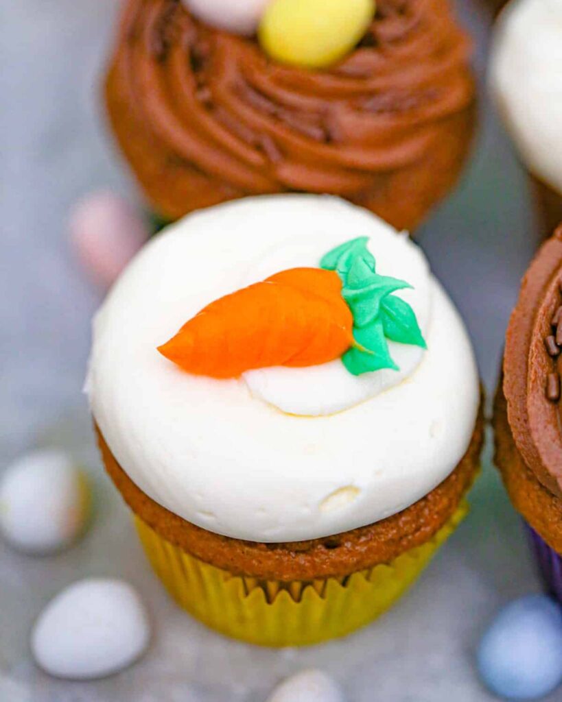 Carrot Cake Easter Cupcakes