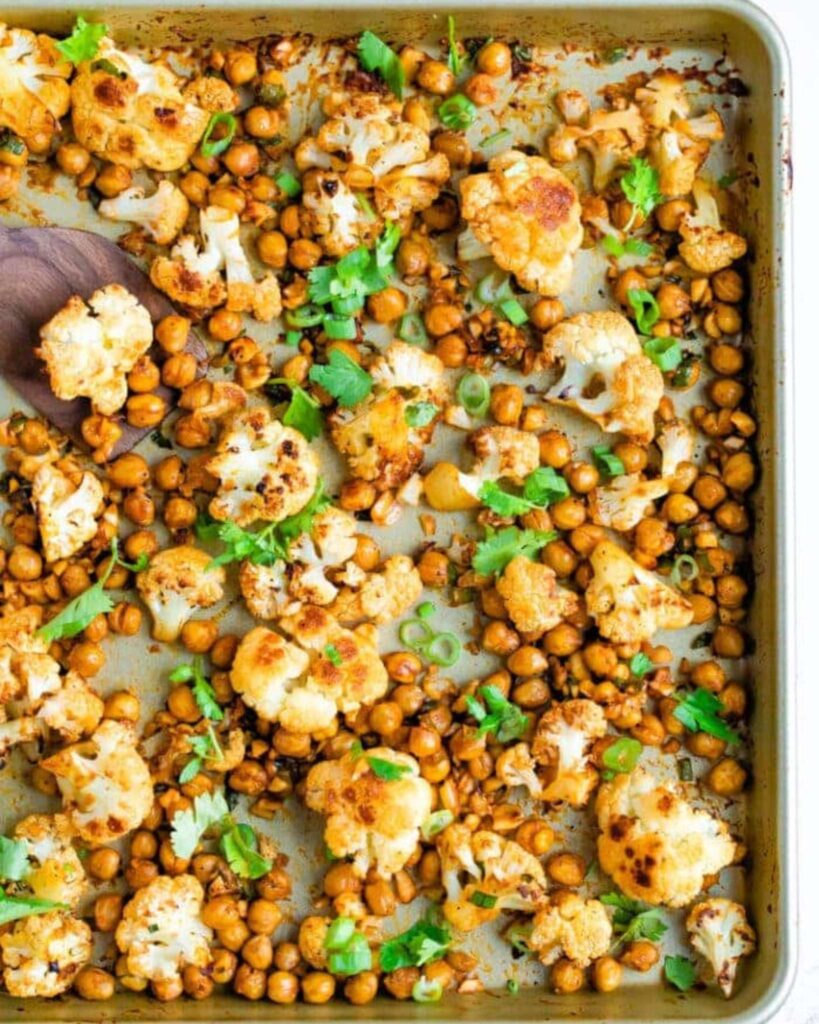 Chickpea & Cauliflower Curry