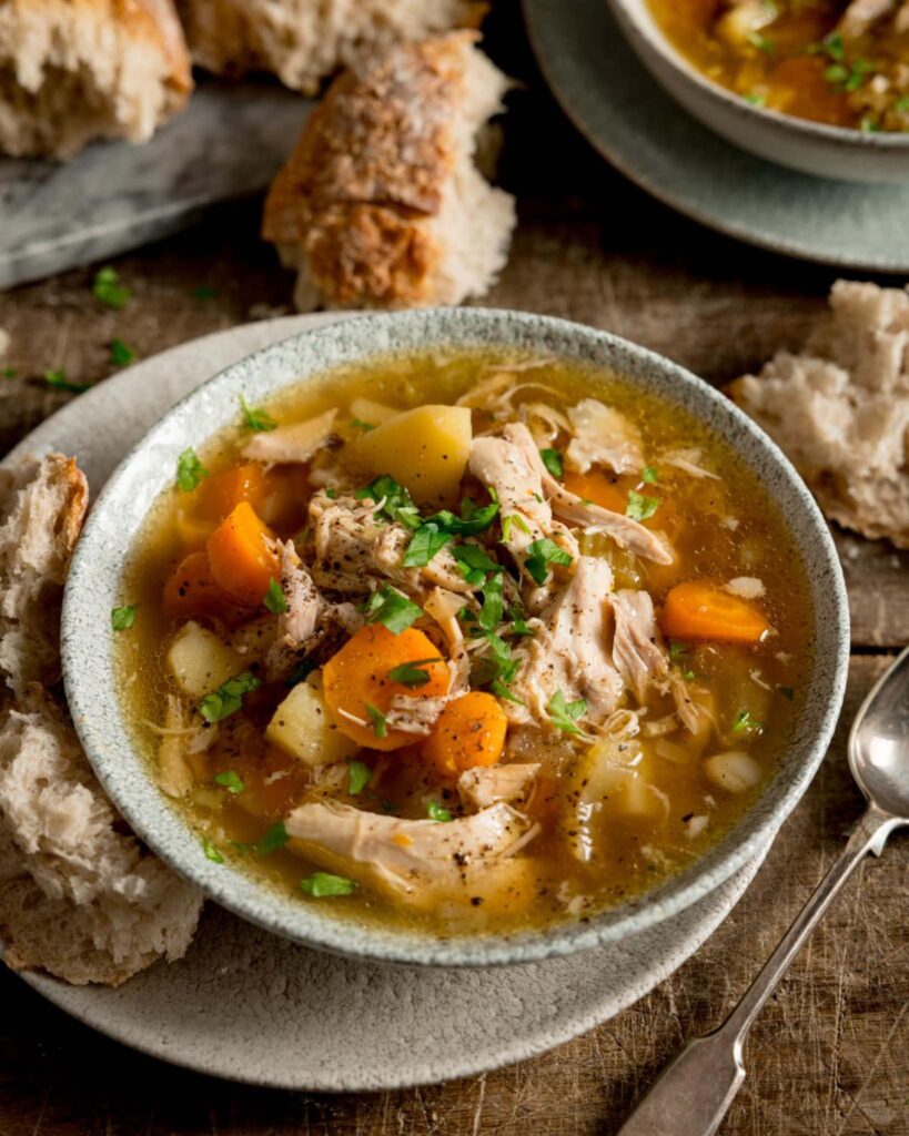 Slow Cooker Chicken Vegetable Soup
