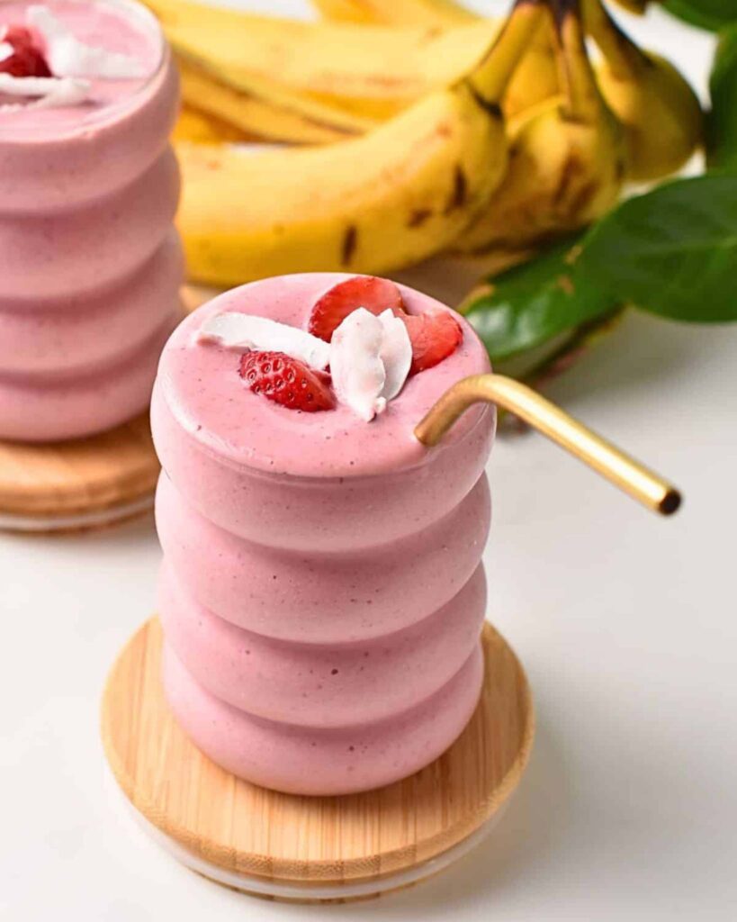 Strawberry Banana Smoothie Shots