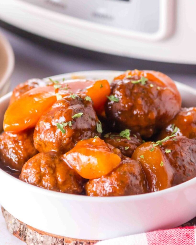 Crockpot Peach BBQ Meatballs