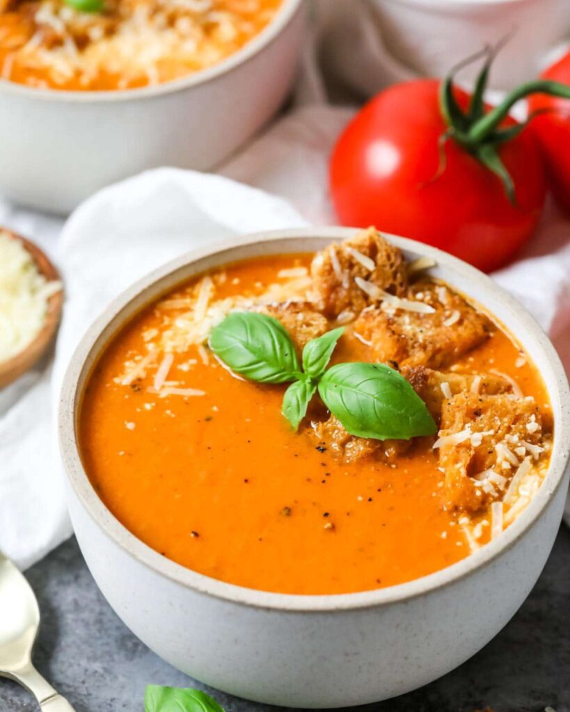 Fresh Tomato Basil Soup