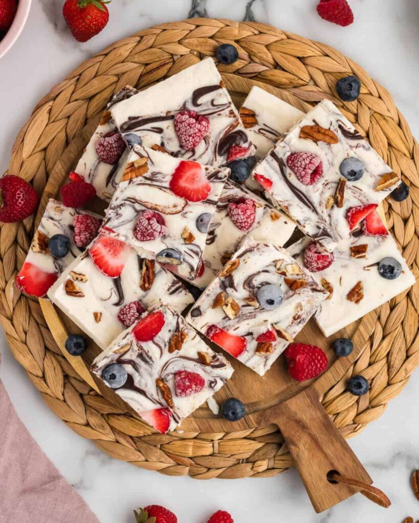 Frozen Yogurt Bark with Berries