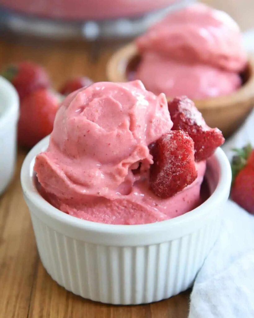 Strawberry Yogurt Ice Cream