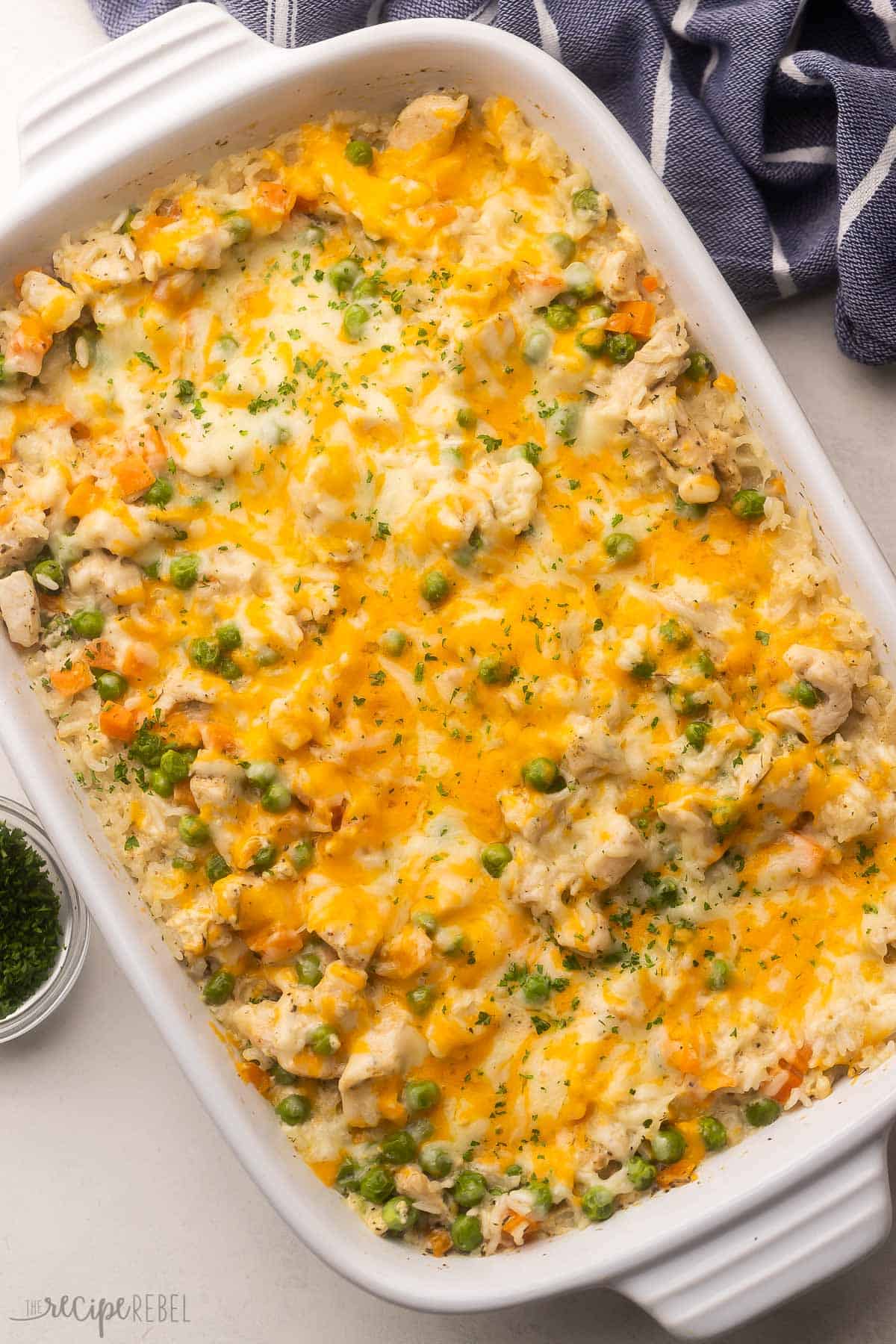 Cheesy Chicken and Rice Casserole