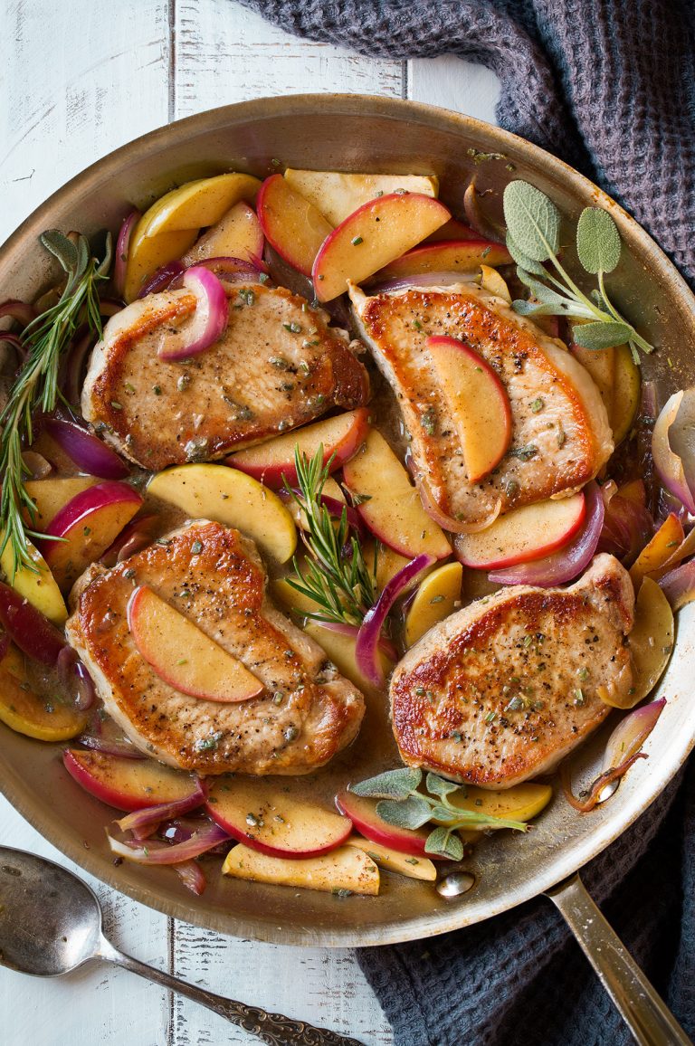 Pork Chops with Apples