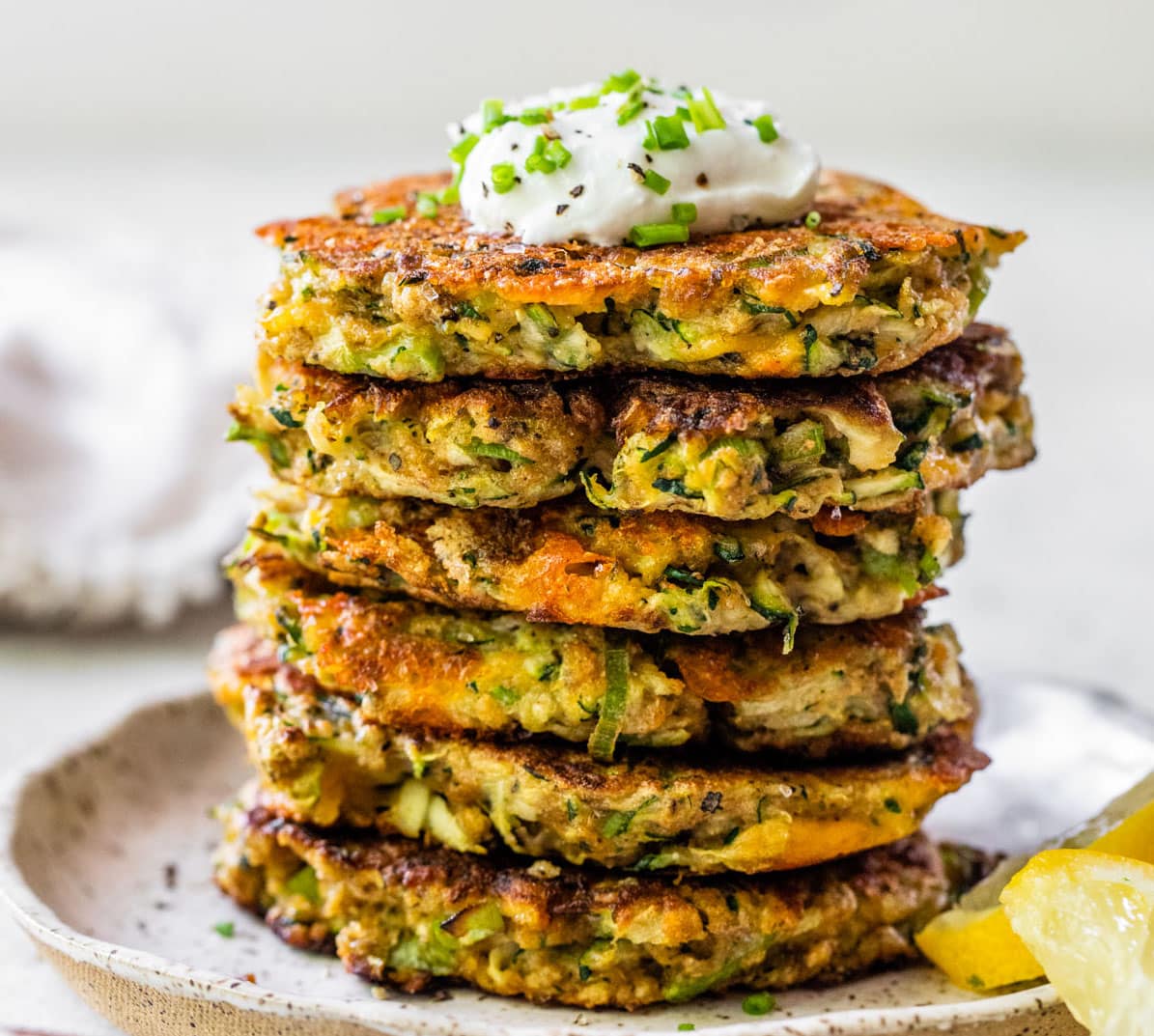Crispy zucchini fritters